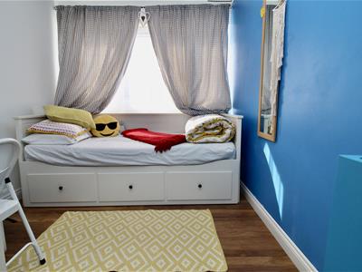 Picture 10